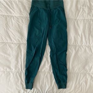 Lululemon Dance Studio Mid Rise Jogger - Full Length (Size 6)